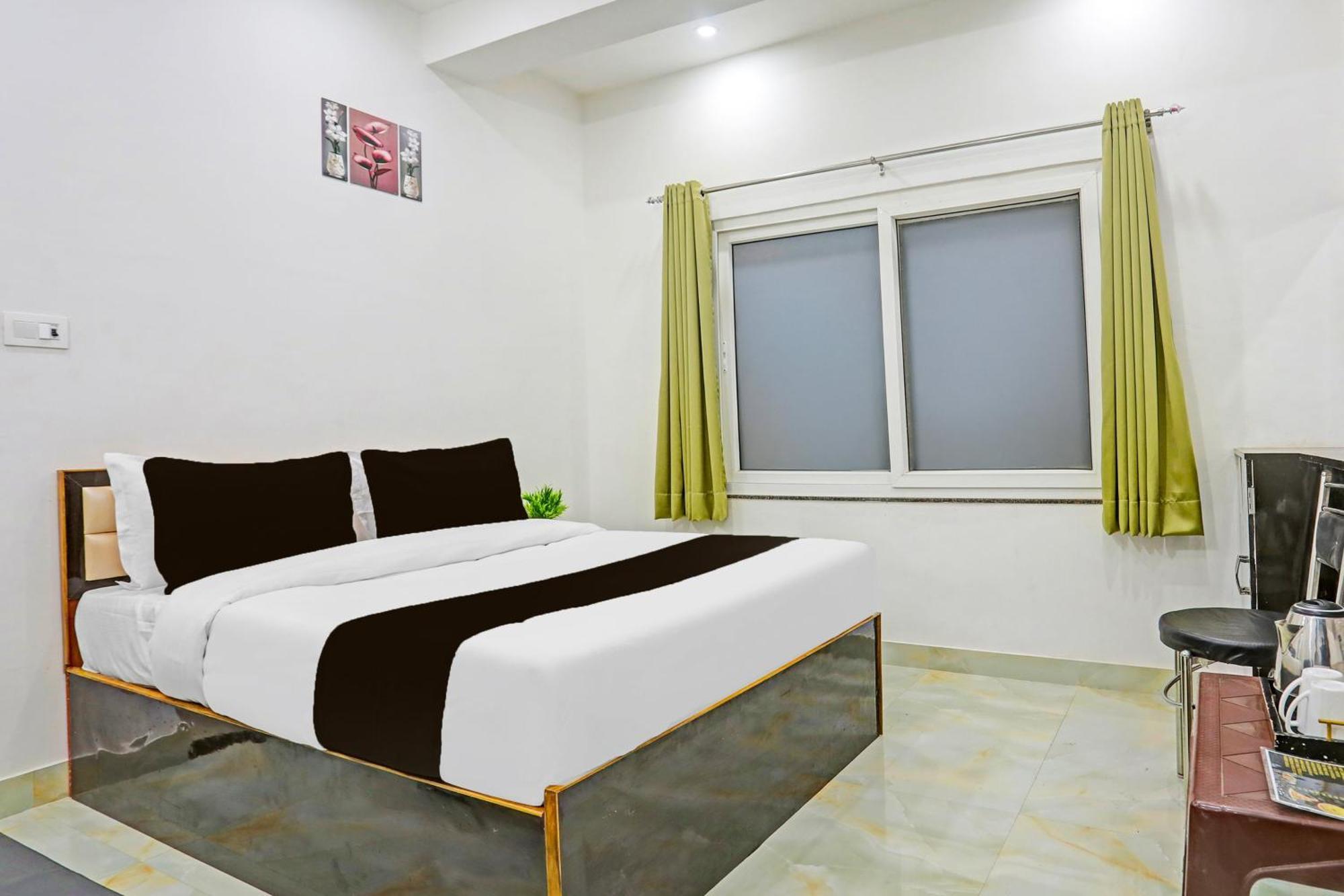 Hotel O The Maruti Paying Guest House Varanasi Luaran gambar